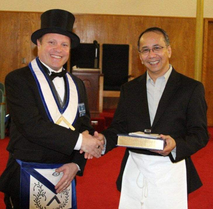 Wm and Arnel w bible