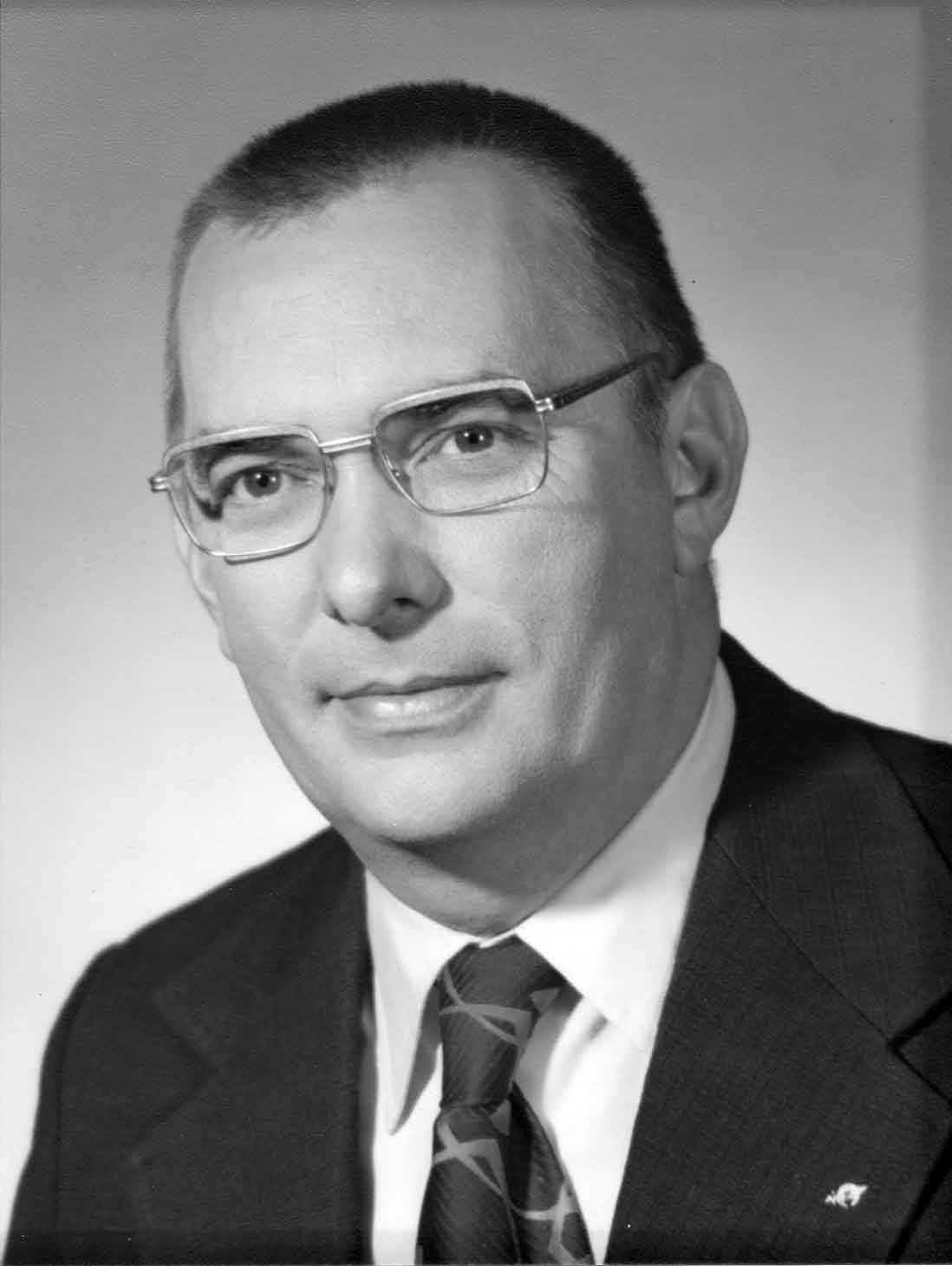 1976